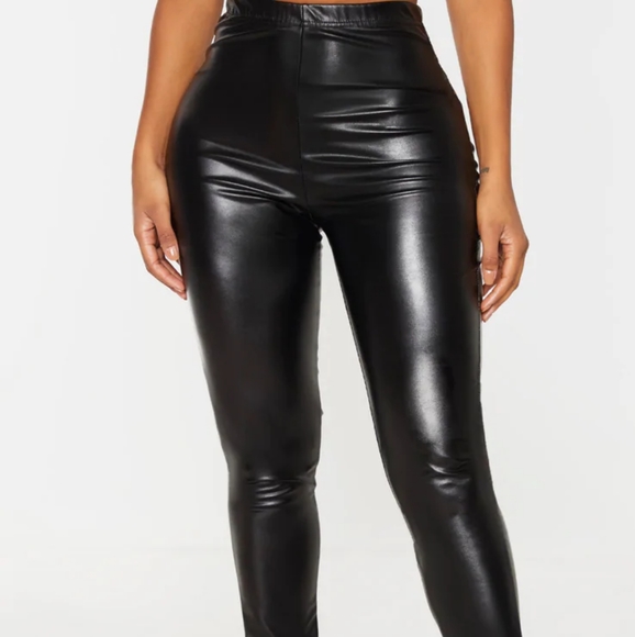 Plt Shape Black Pu Split Hem Trousers 